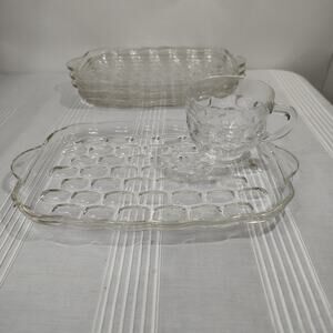 Federal Glass A-8 Snack Set 4 Luncheon Plates w/ Cups Thumbprint Indents
